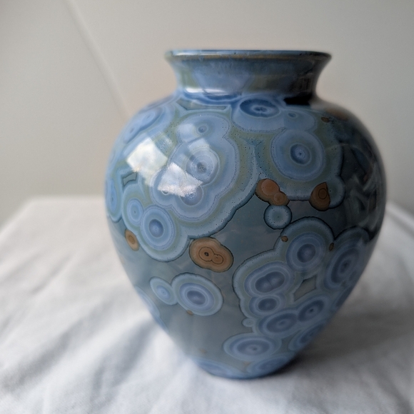 Manka John Mankameyer Handmade Studio Pottery Blue Crystalline Glaze Vase - Picture 6 of 9